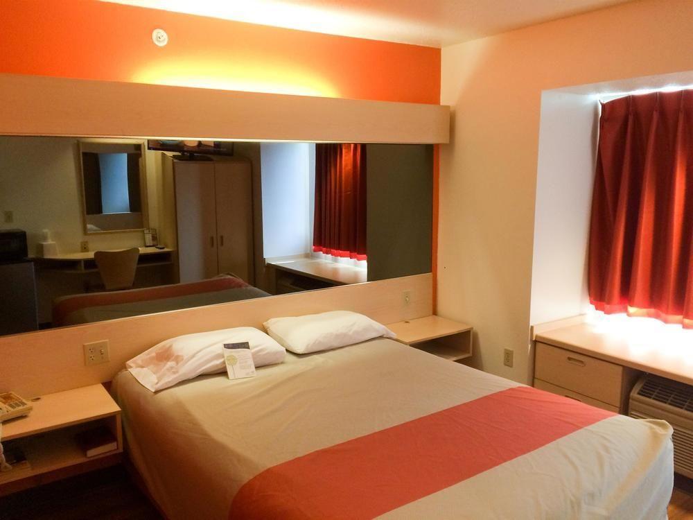 Motel 6-Sycamore, IL Esterno foto